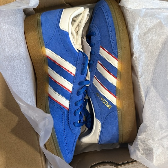 NWT Adidas Handball Spezial Shoes Blue / Cloud White / Better Scarlet Womens 5.5 - Picture 10 of 10